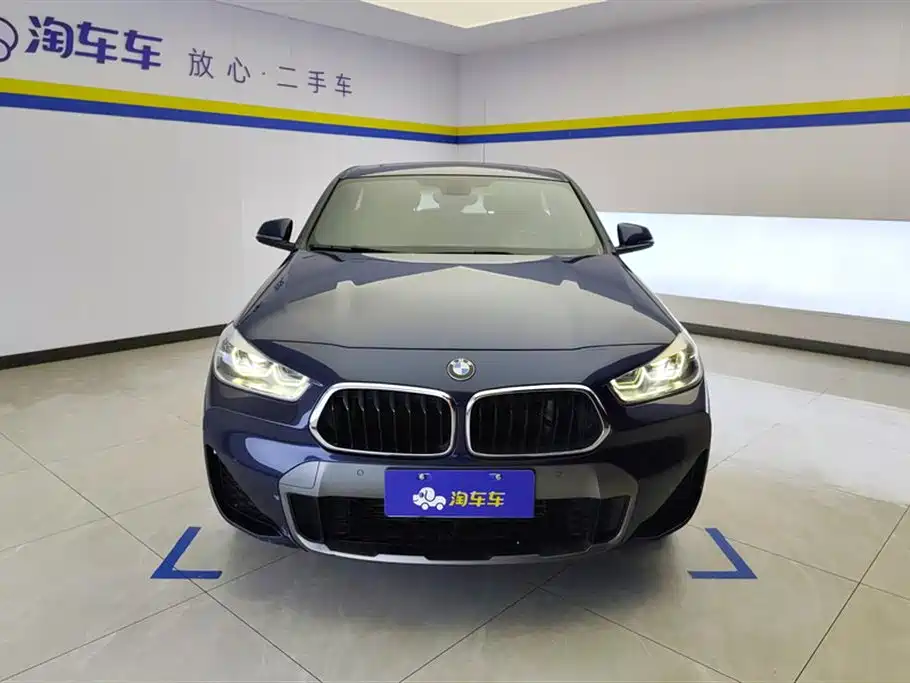 BMW X2