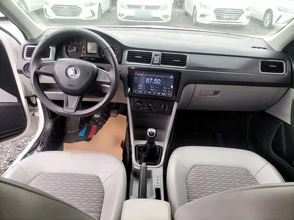 Skoda Rapid