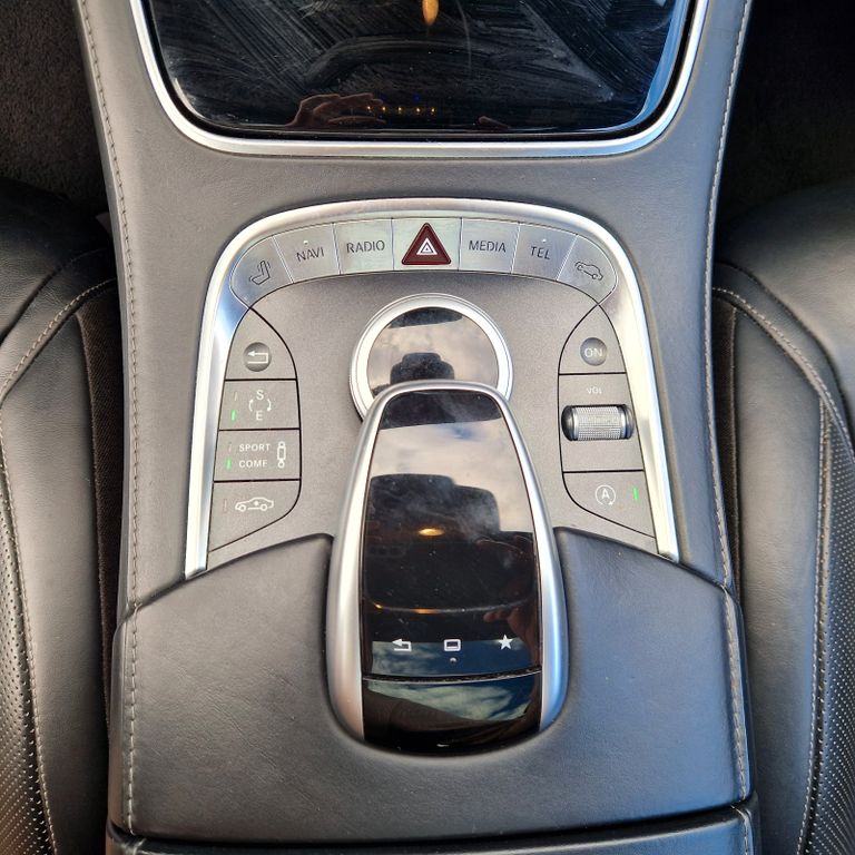 Mercedes-Benz S 500