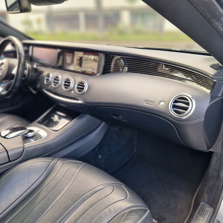 Mercedes-Benz S 500
