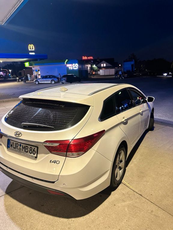 Hyundai i40