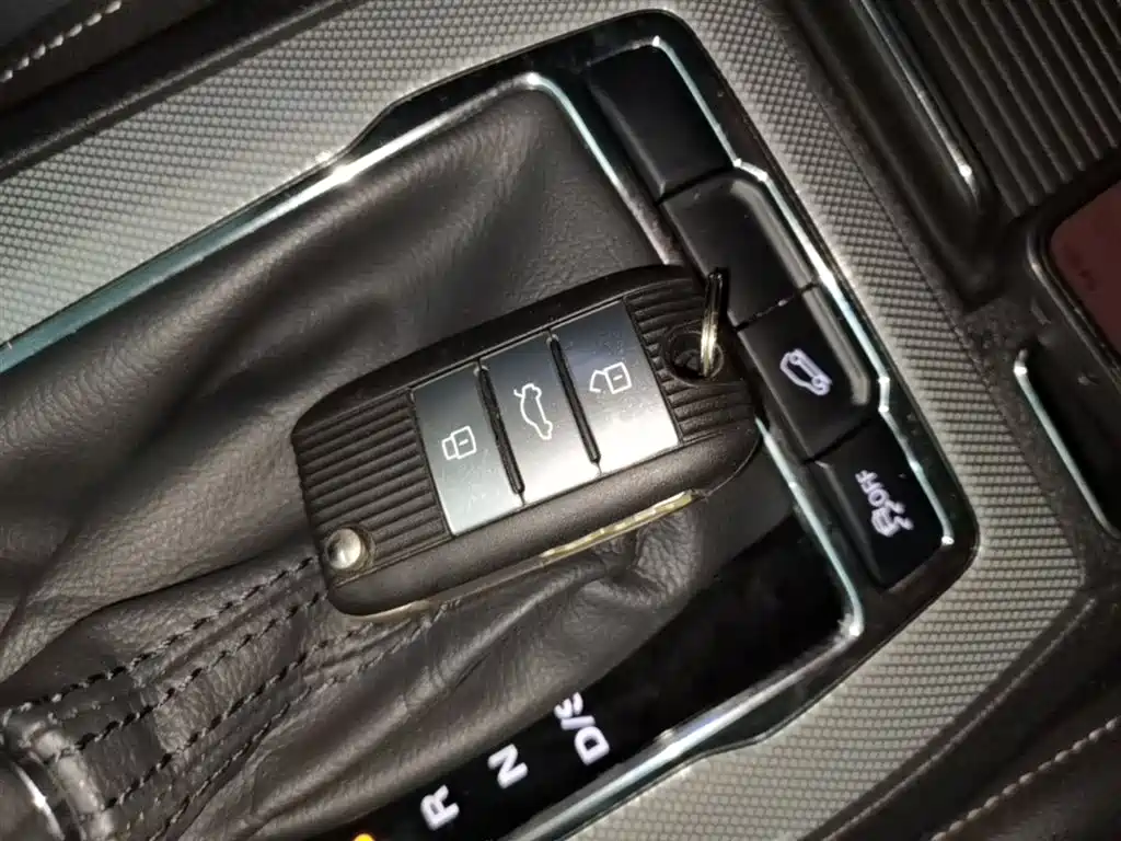 Roewe RX5