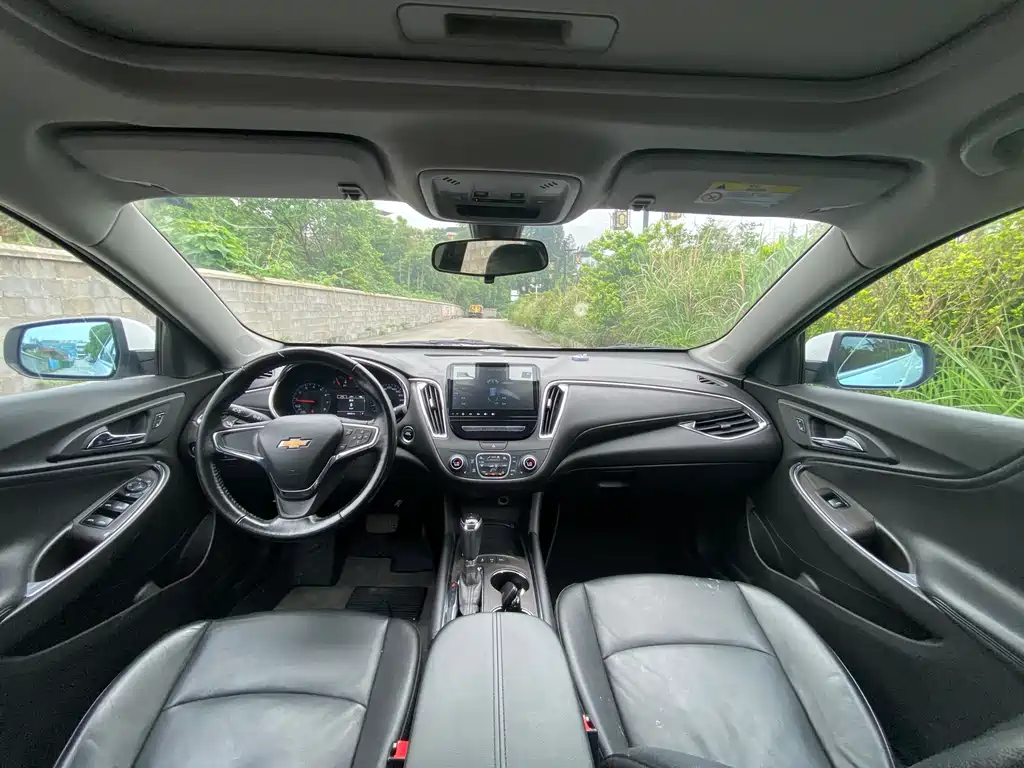 Chevrolet Malibu XL