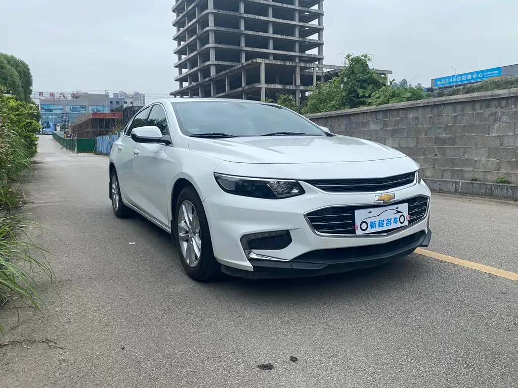 Chevrolet Malibu XL