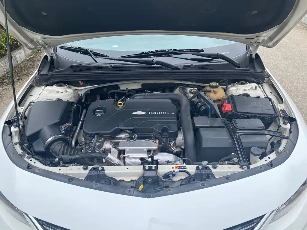 Chevrolet Malibu XL