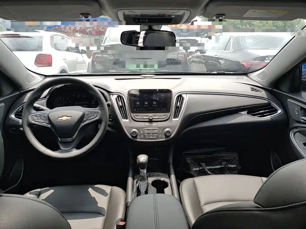 Chevrolet Malibu XL
