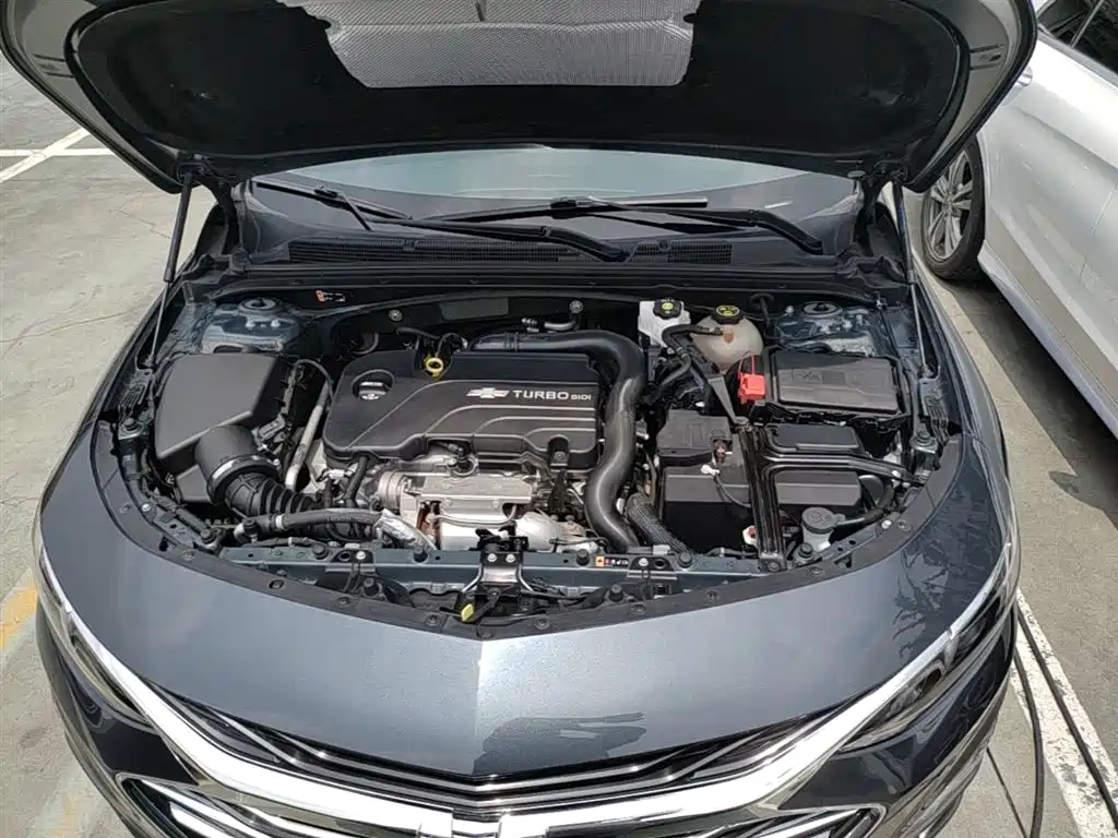 Chevrolet Malibu XL