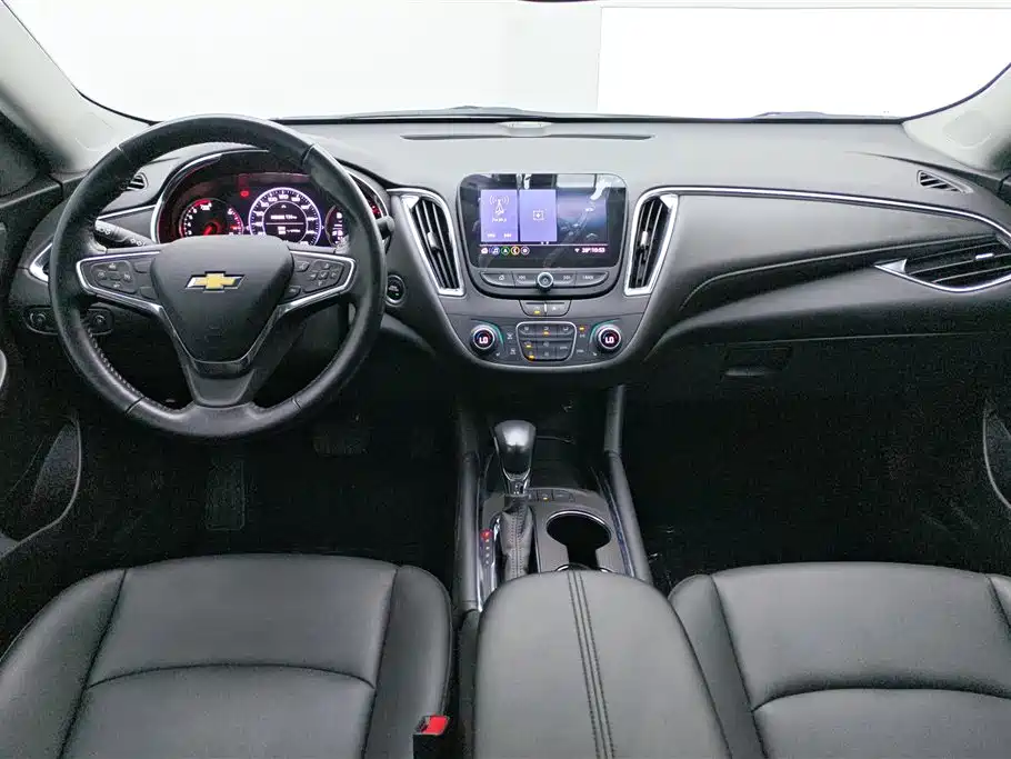 Chevrolet Malibu XL