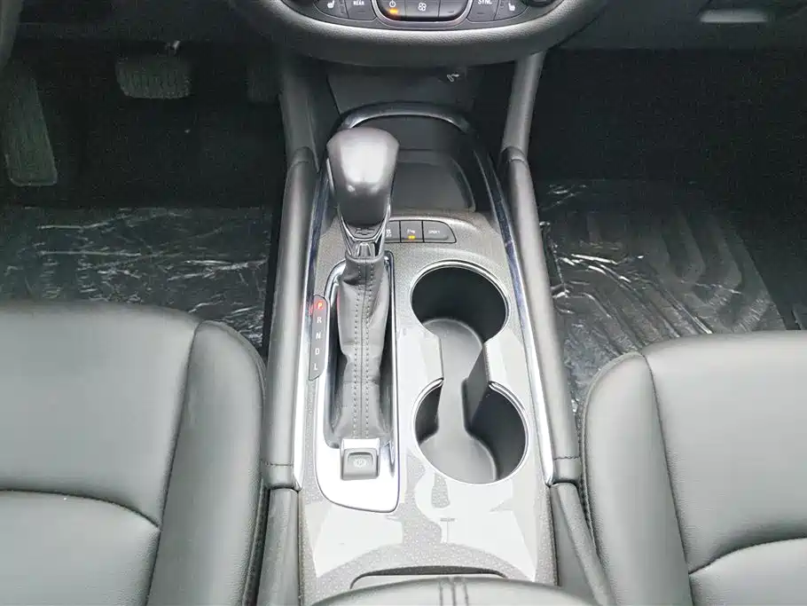 Chevrolet Malibu XL