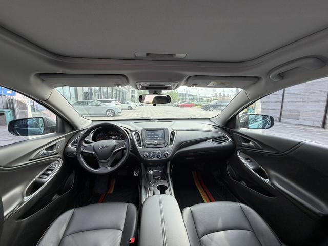 Chevrolet Malibu XL
