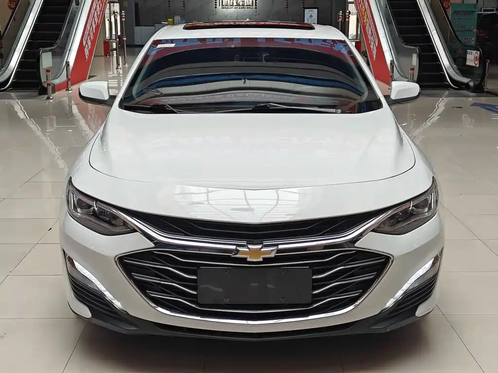 Chevrolet Malibu XL