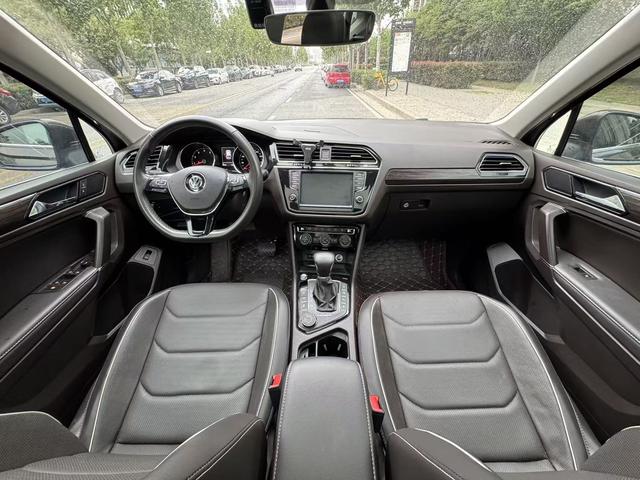 Volkswagen Tiguan L