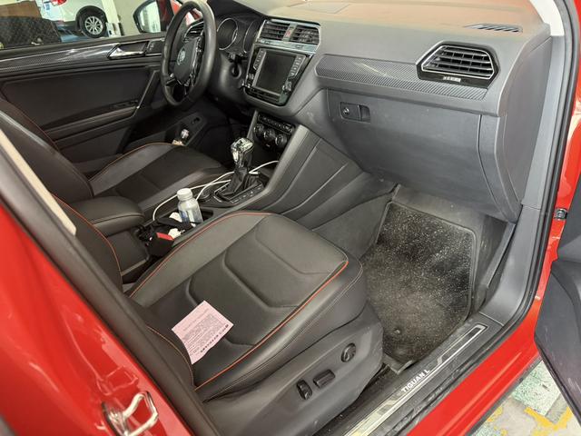 Volkswagen Tiguan L
