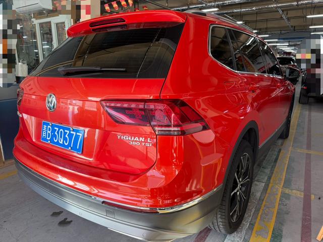 Volkswagen Tiguan L
