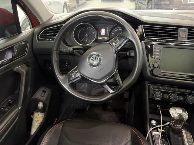 Volkswagen Tiguan L