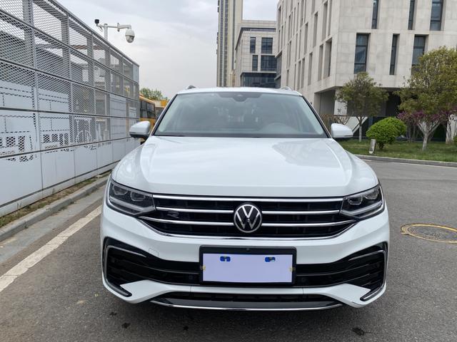 Volkswagen Tiguan L