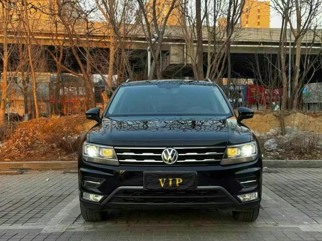 Volkswagen Tiguan L