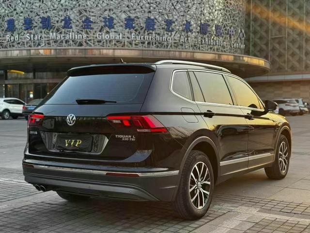 Volkswagen Tiguan L