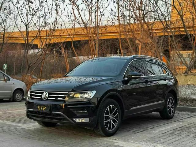 Volkswagen Tiguan L