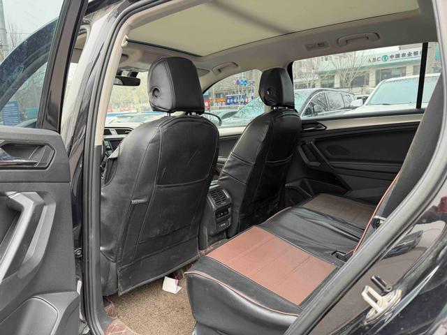 Volkswagen Tiguan L