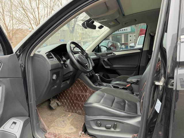 Volkswagen Tiguan L