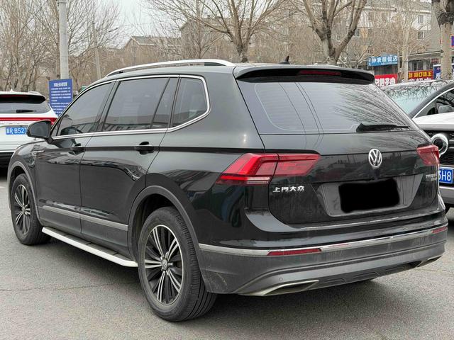 Volkswagen Tiguan L