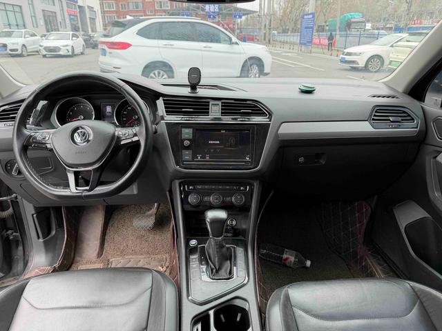 Volkswagen Tiguan L