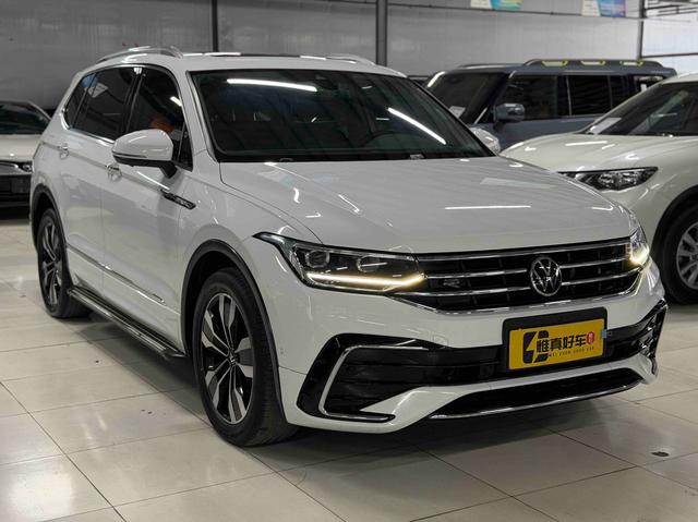Volkswagen Tiguan L