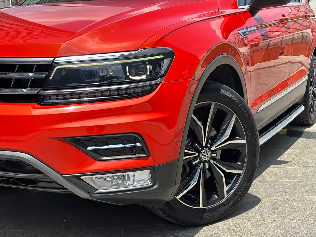 Volkswagen Tiguan L