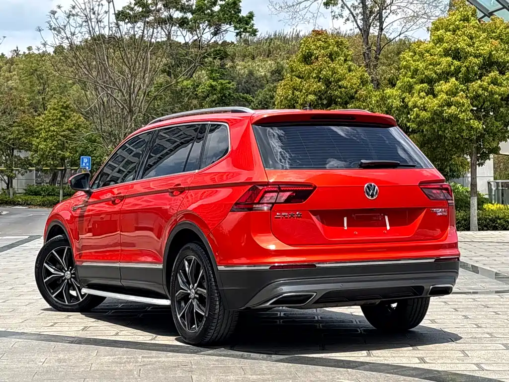 Volkswagen Tiguan L