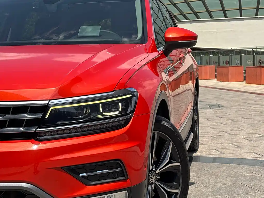 Volkswagen Tiguan L