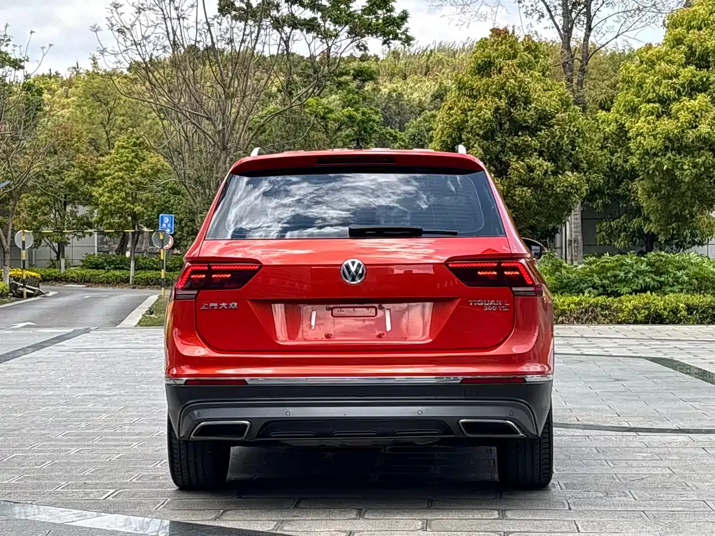 Volkswagen Tiguan L