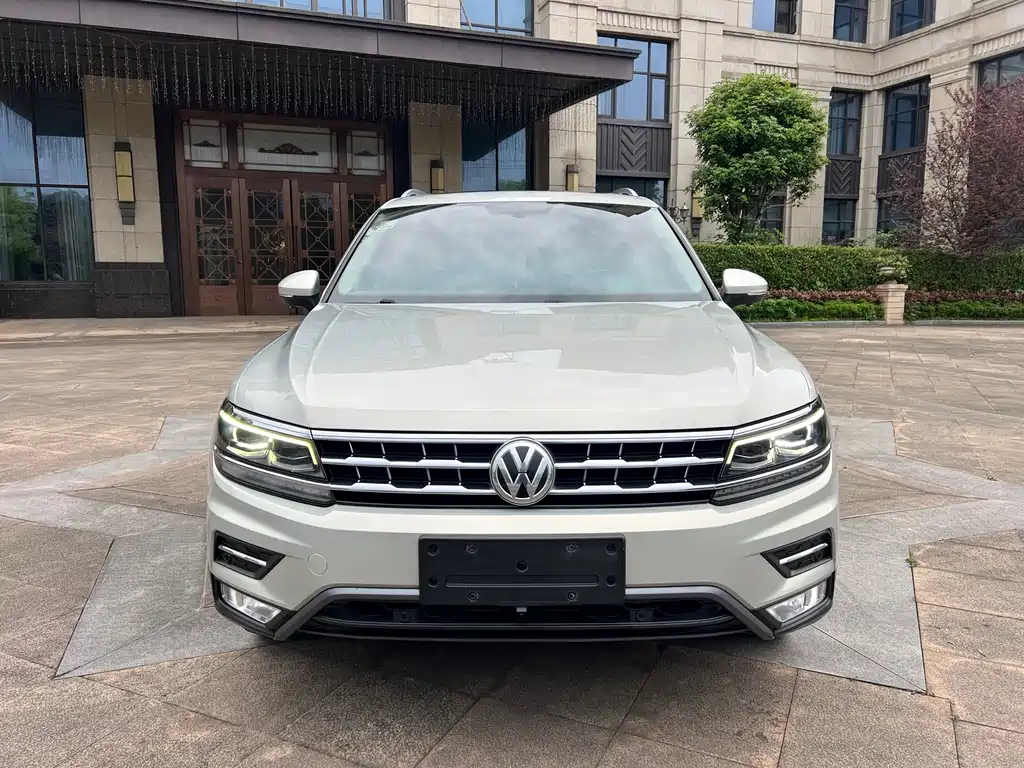 Volkswagen Tiguan L