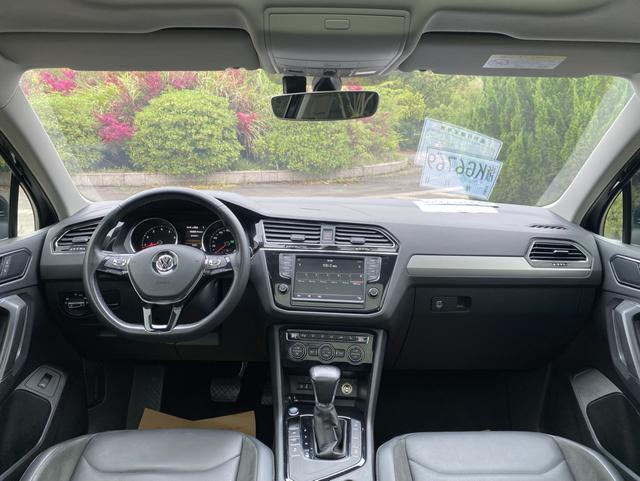 Volkswagen Tiguan L
