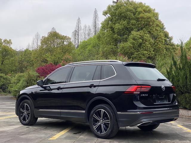 Volkswagen Tiguan L