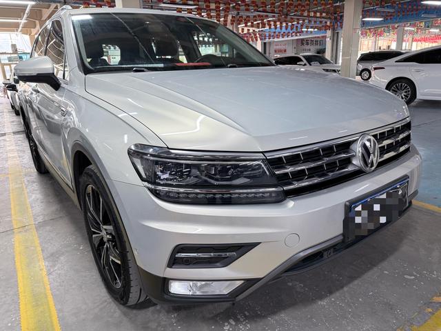 Volkswagen Tiguan L