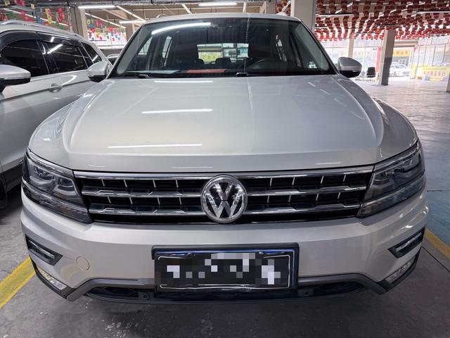 Volkswagen Tiguan L