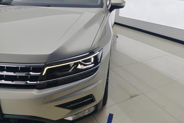 Volkswagen Tiguan L