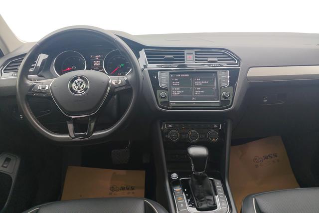 Volkswagen Tiguan L