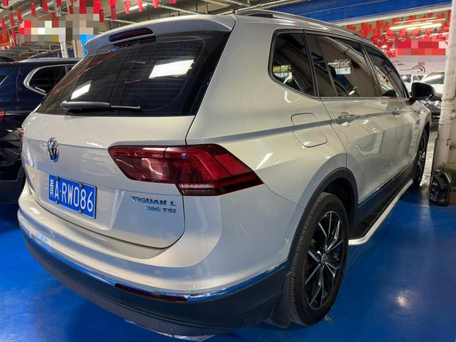 Volkswagen Tiguan L