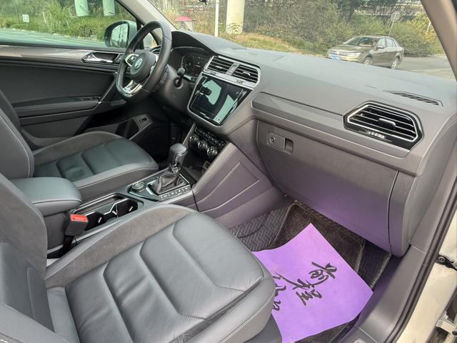 Volkswagen Tiguan L