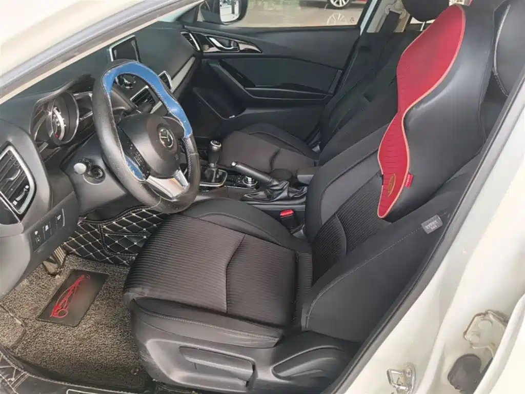 Mazda 3 Axela