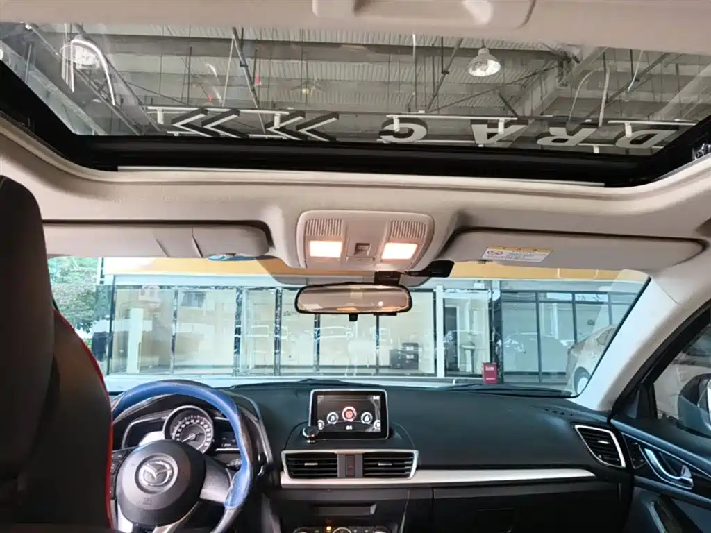 Mazda 3 Axela