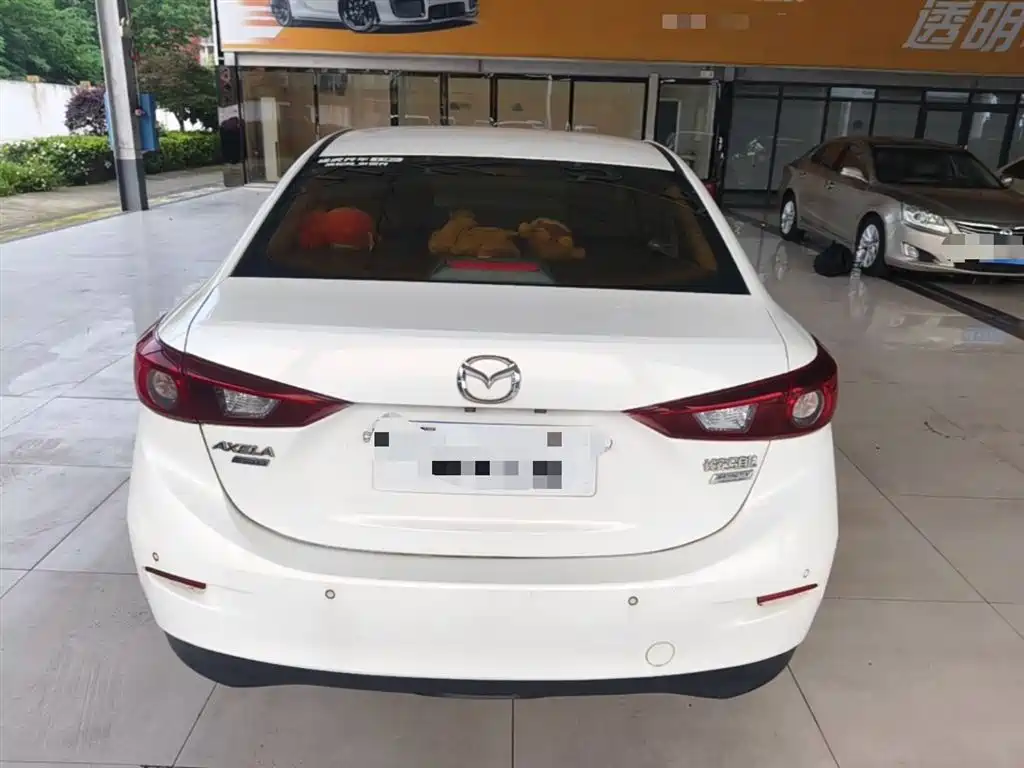 Mazda 3 Axela