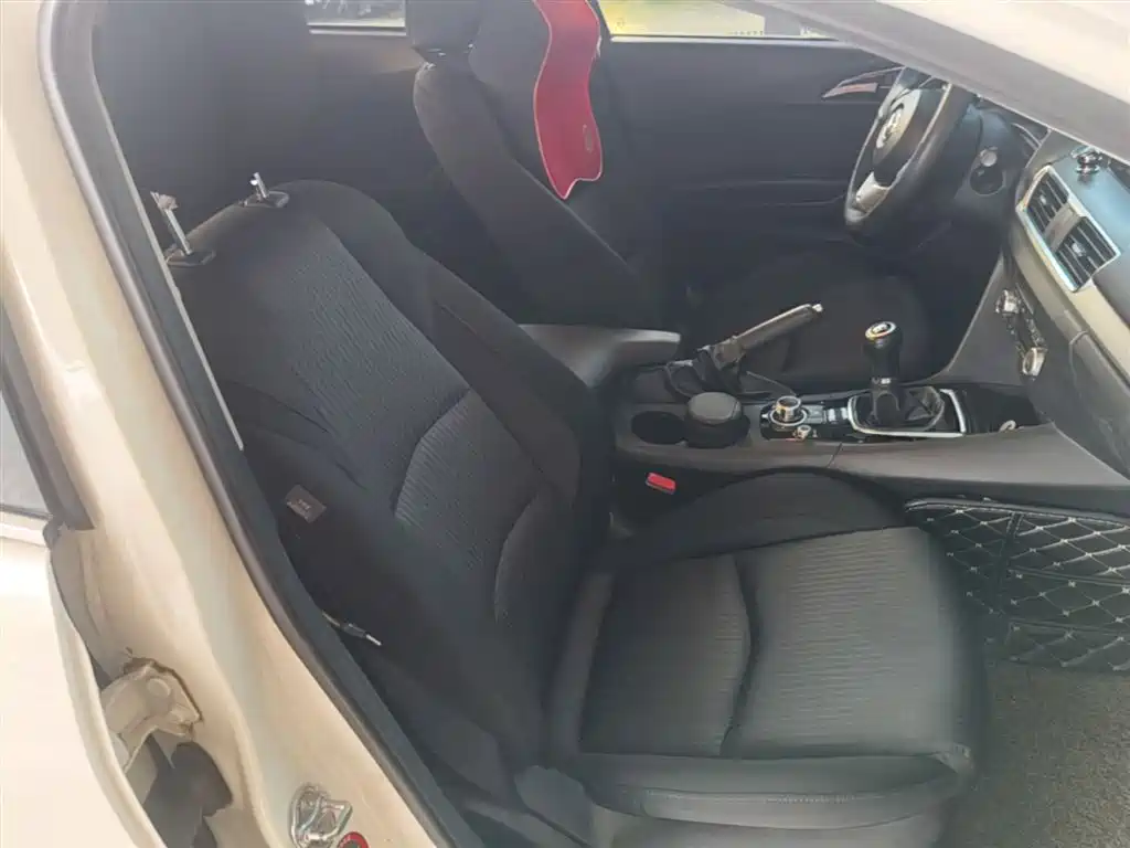 Mazda 3 Axela