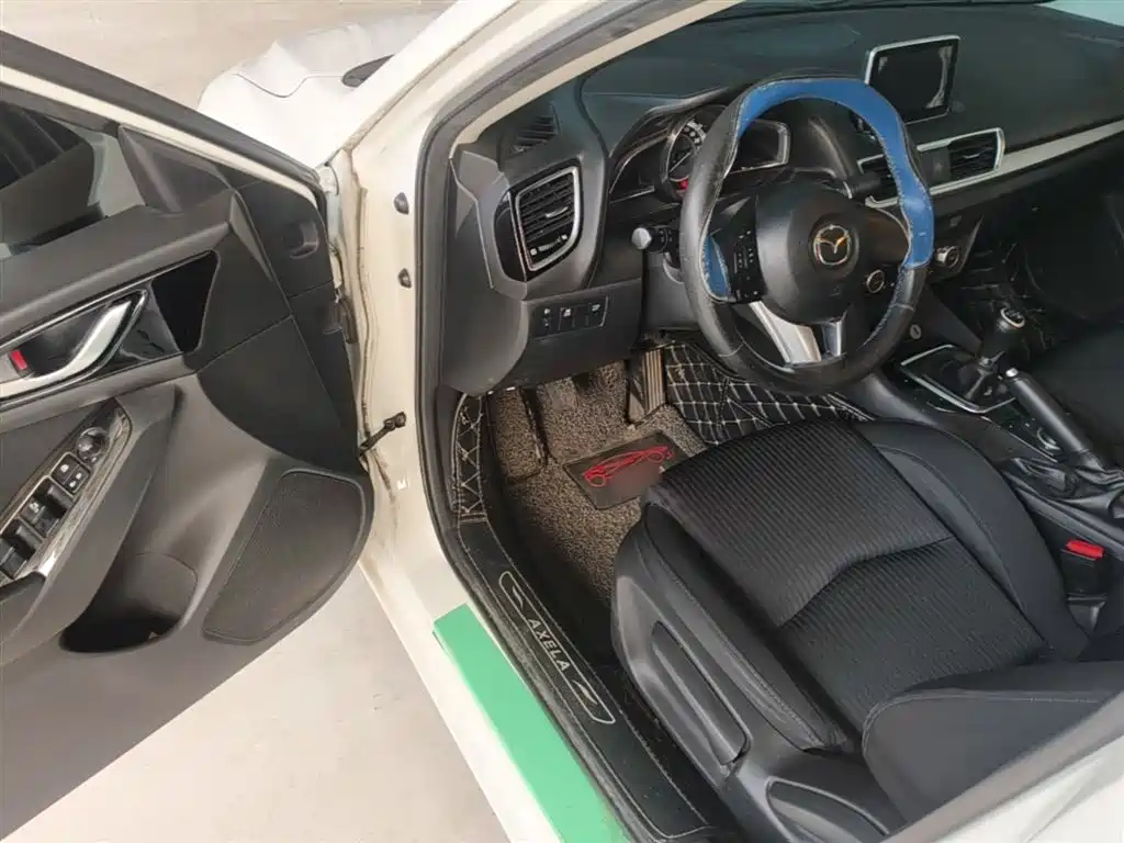 Mazda 3 Axela