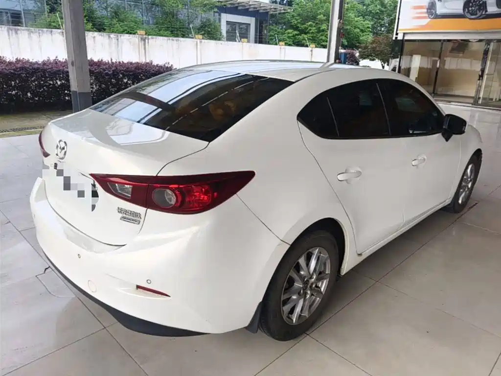 Mazda 3 Axela