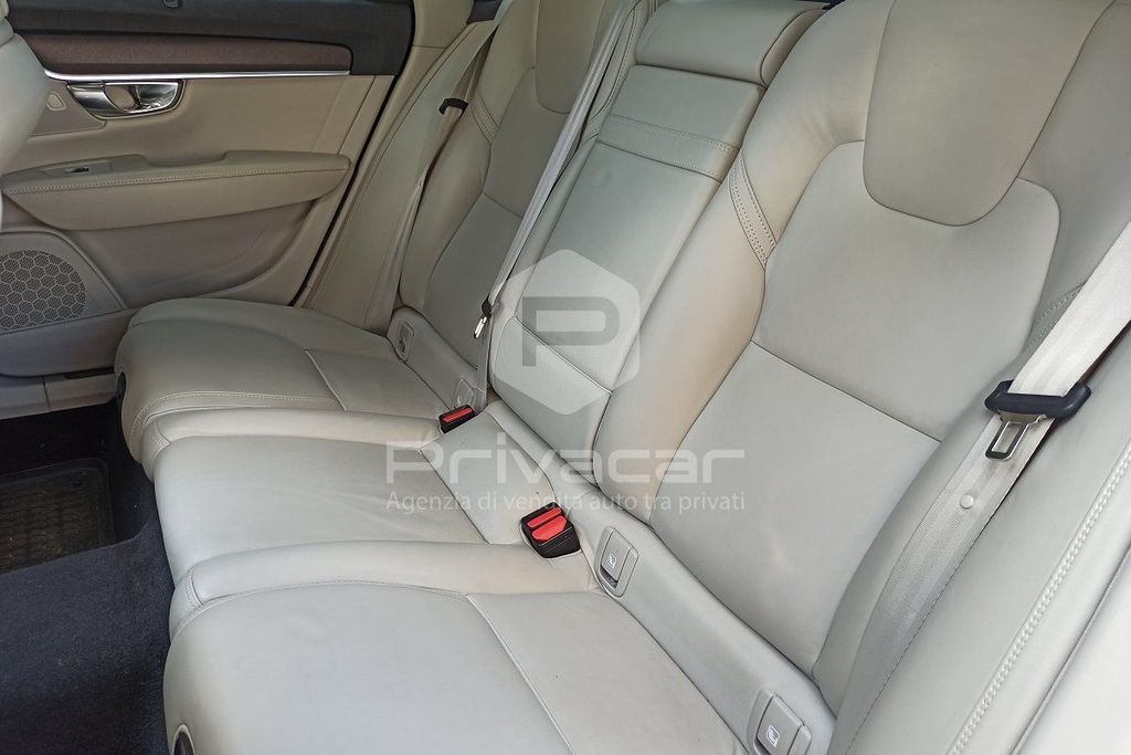Volvo V90 Cross Country