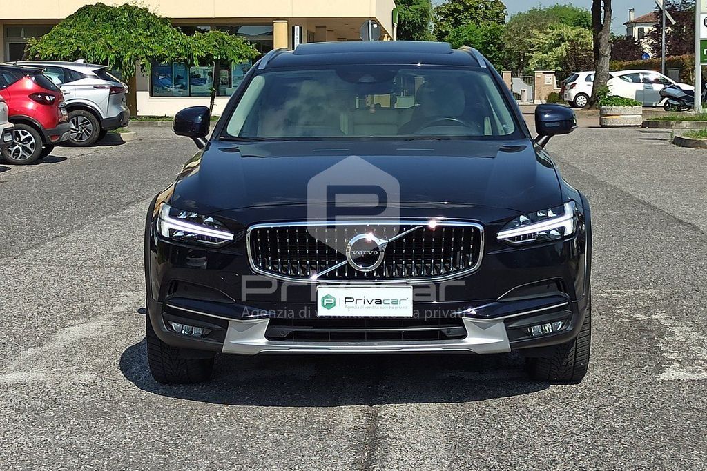 Volvo V90 Cross Country