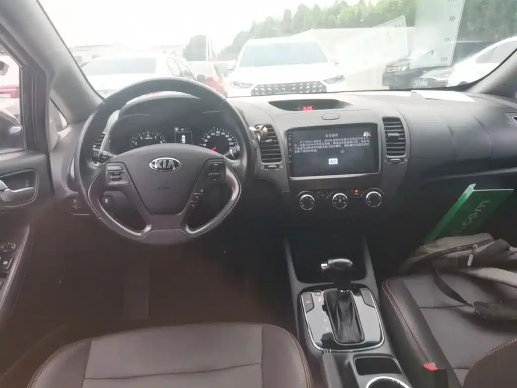 Kia K3